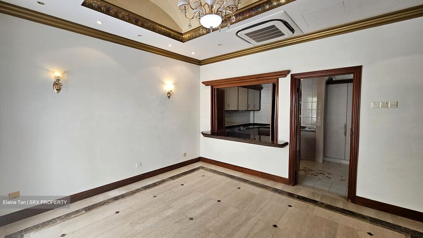 Fernhill Road (D10), Condominium #570168391